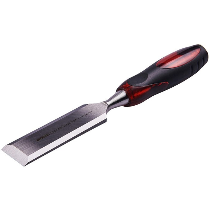 32mm (1.25") Bevel edge wood chisel