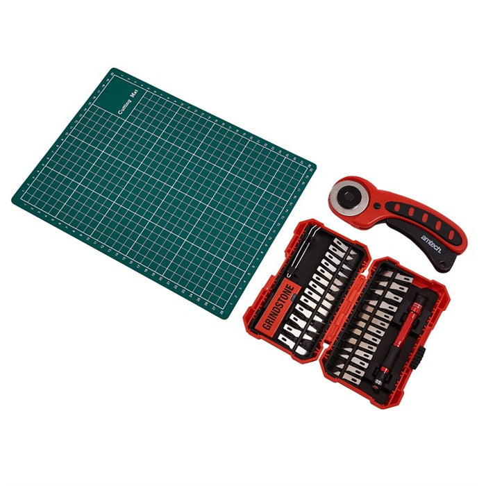 31 Piece hobby and craft cutting set